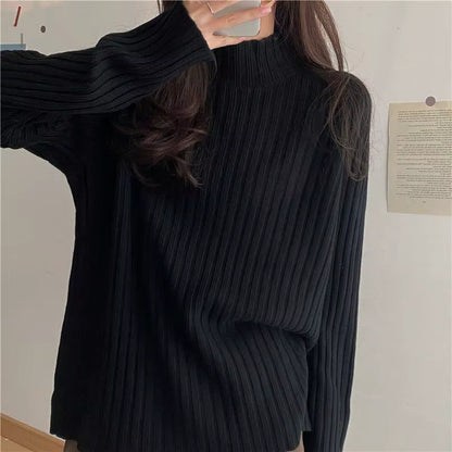 Loose-Fit Turtleneck Knit Sweater