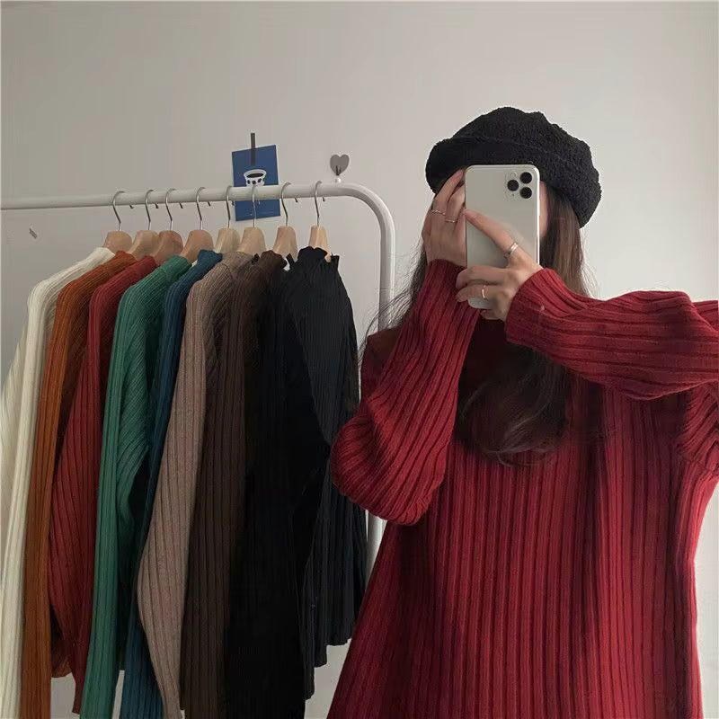 Loose-Fit Turtleneck Knit Sweater