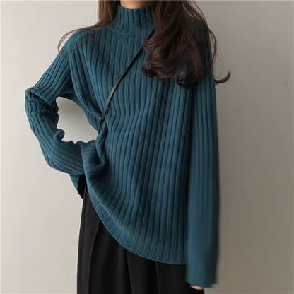 Loose-Fit Turtleneck Knit Sweater
