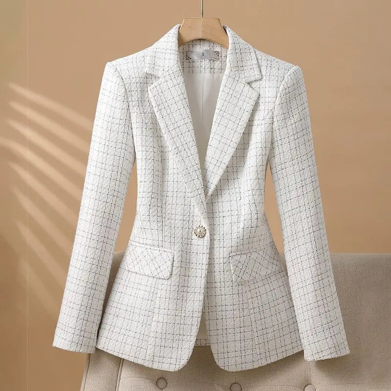 Elegant White Check Tailored Blazer