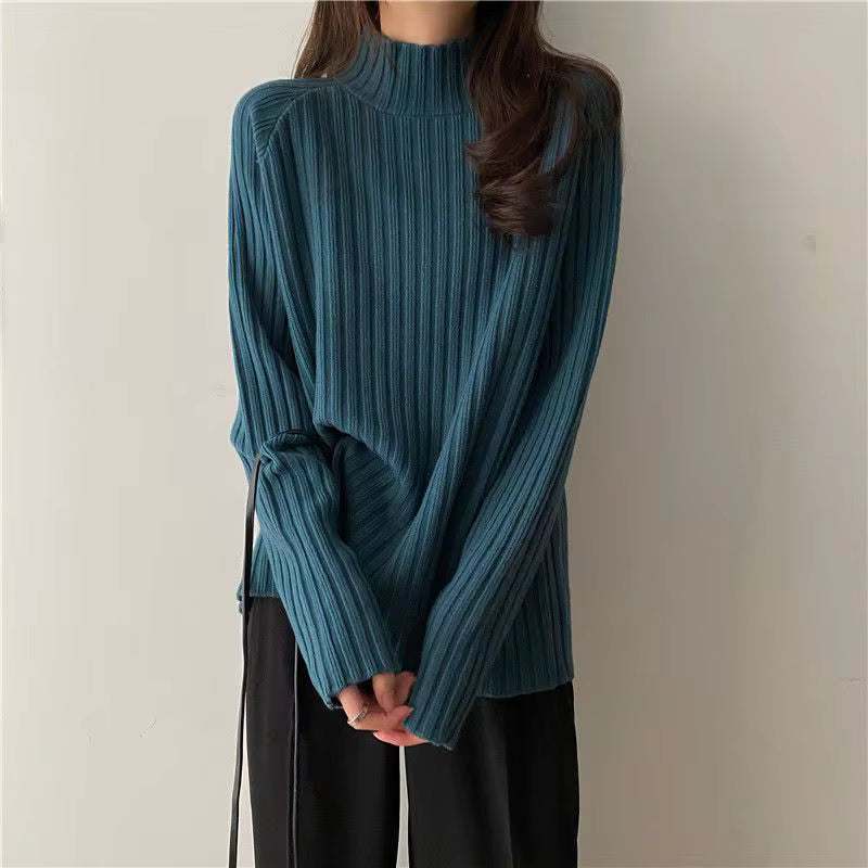 Loose-Fit Turtleneck Knit Sweater
