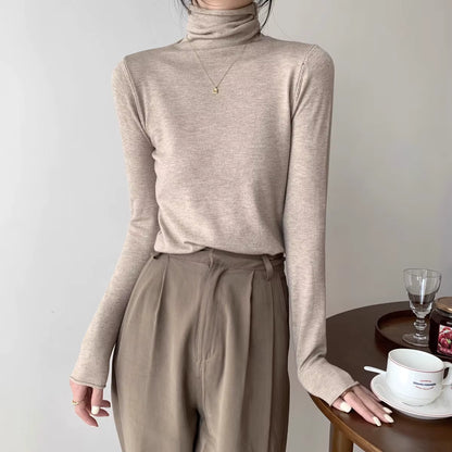 Elegant Turtleneck Knit Pullover