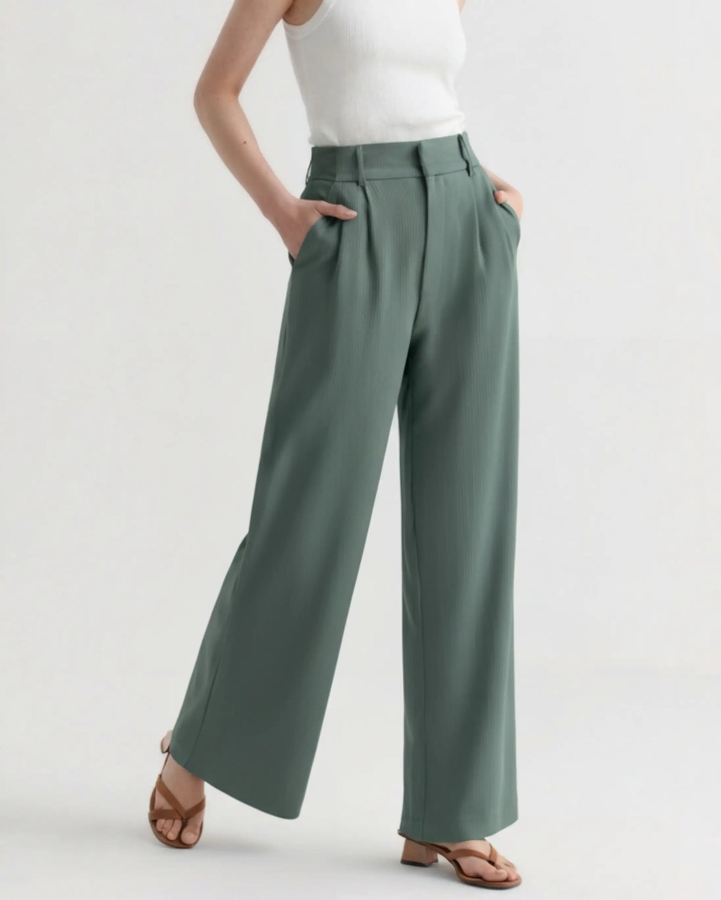 Tailored Wide-Leg Trousers – Women's High-Waist Pleated Trousers